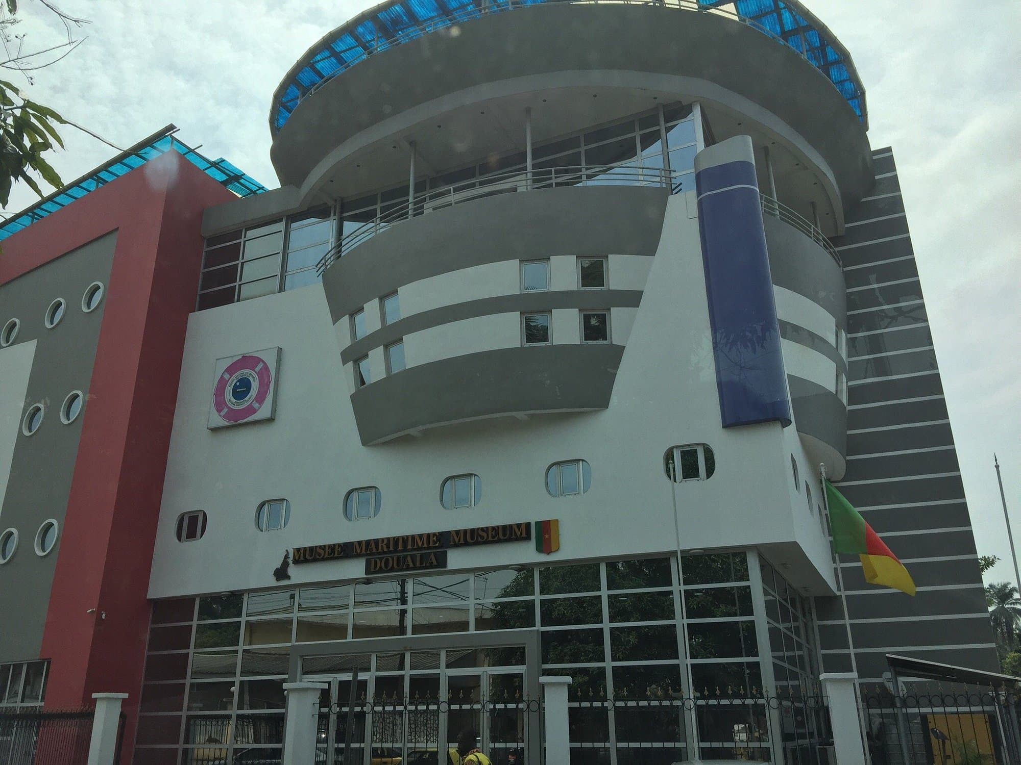 Douala Arts & Port District Tour photo 5