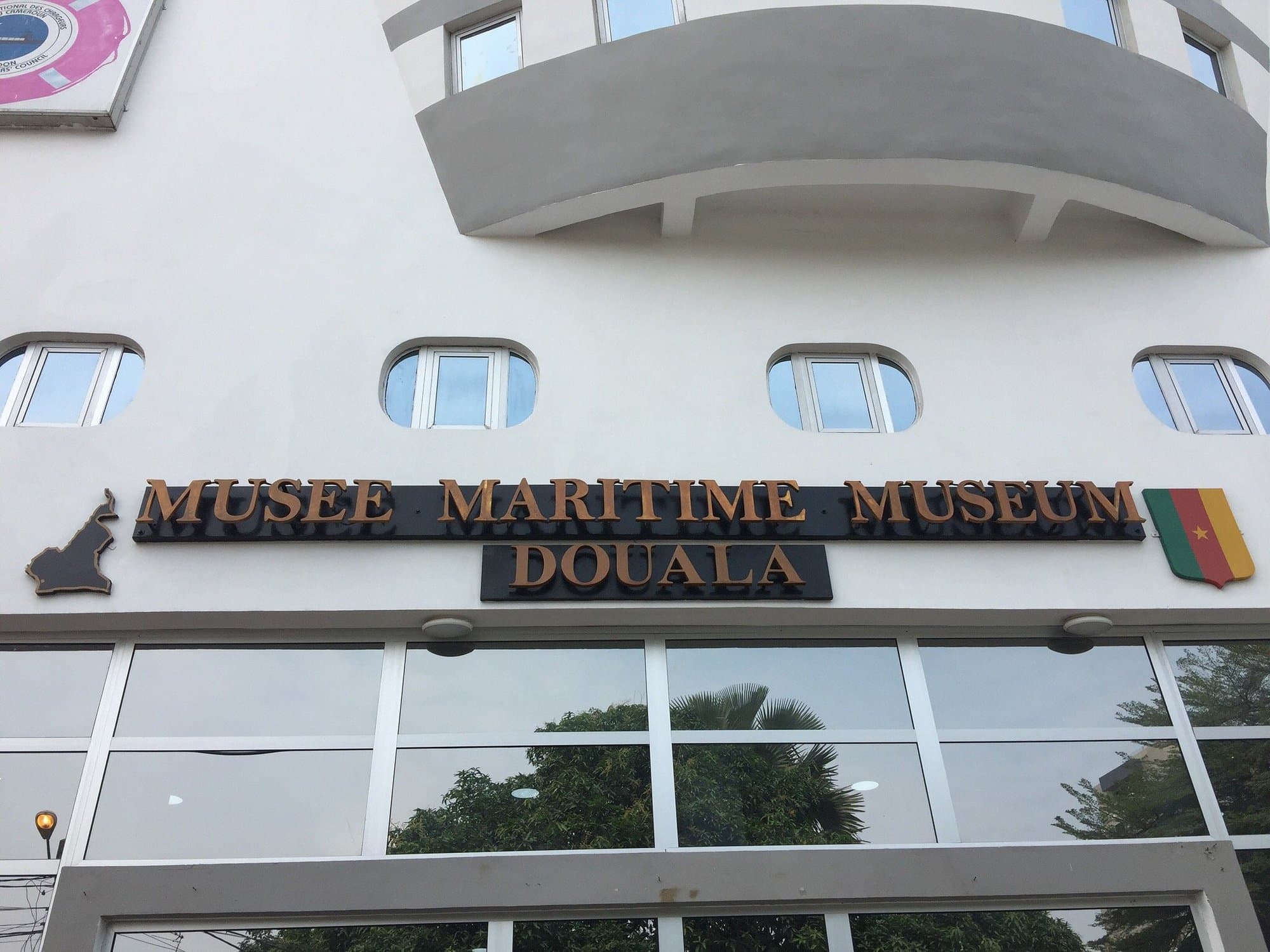 Douala Arts & Port District Tour photo 6